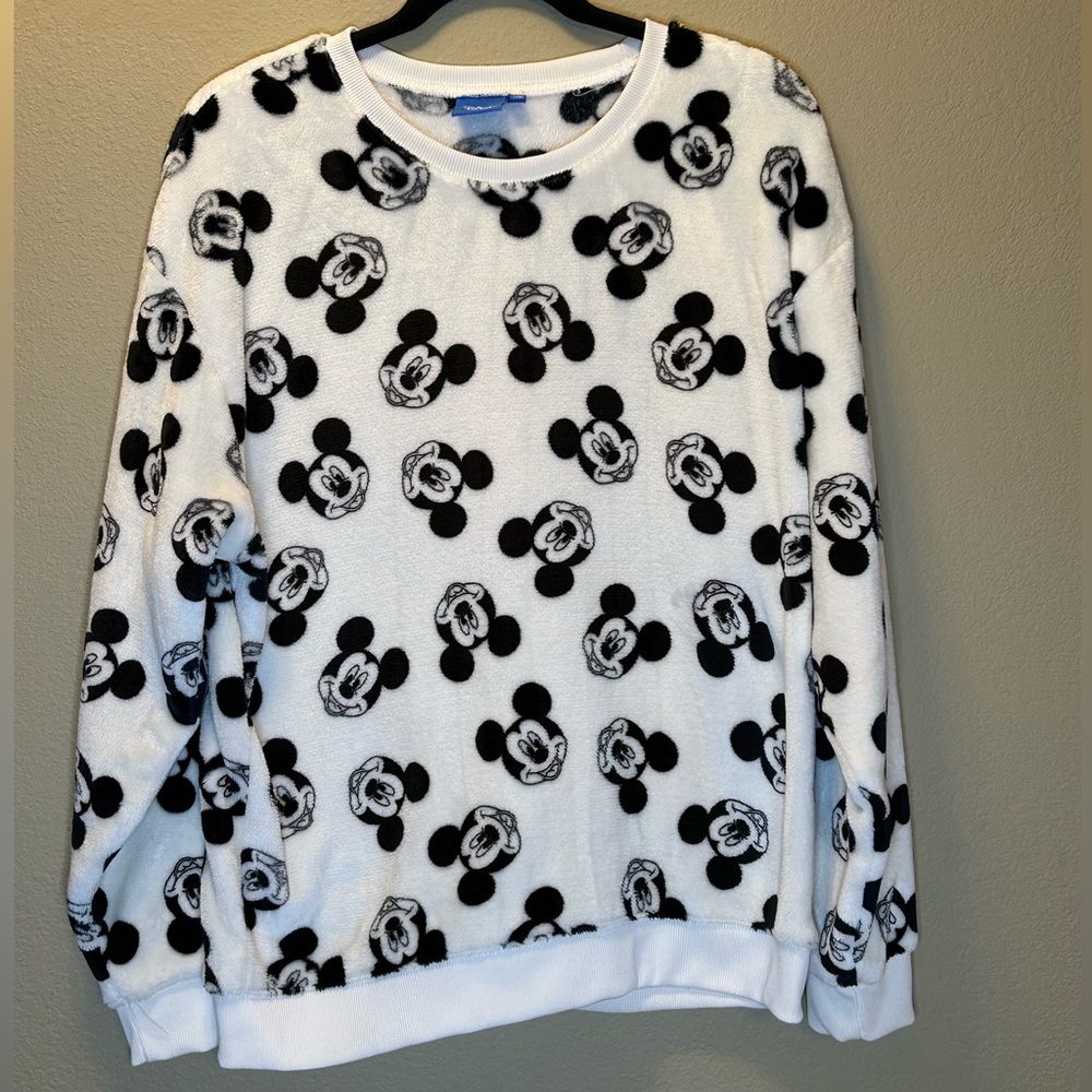 Disney Black and White Fleece Top